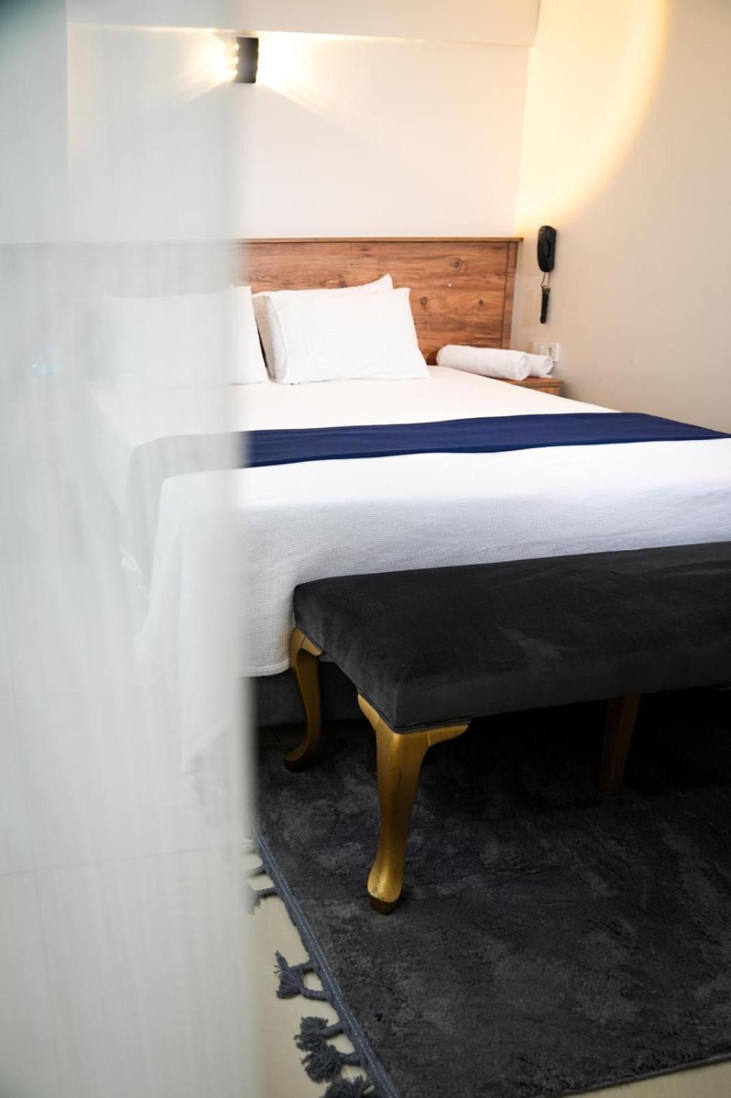 Otel The Balo Pera 3*